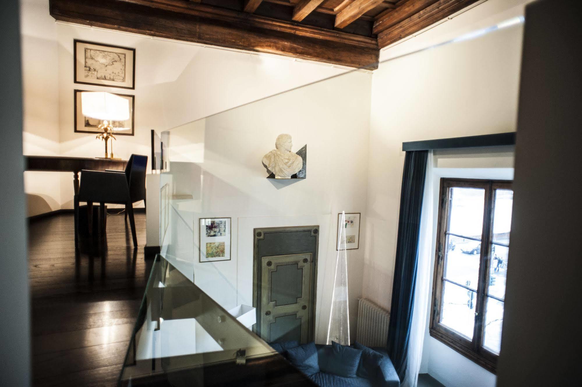 פירנצה Leone Blu Suites | Una Esperienze מראה חיצוני תמונה